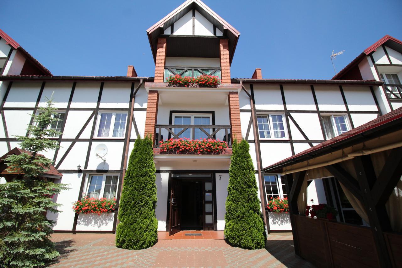 罗威Michalek W Rowach住宿加早餐旅馆 外观 照片